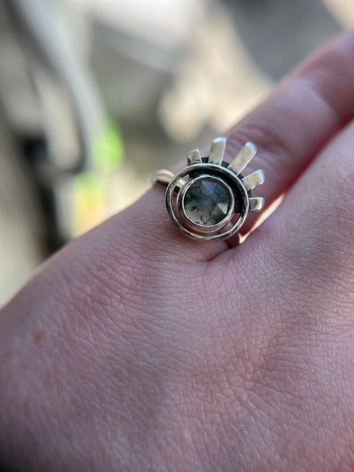 moss agate round centered rays ring