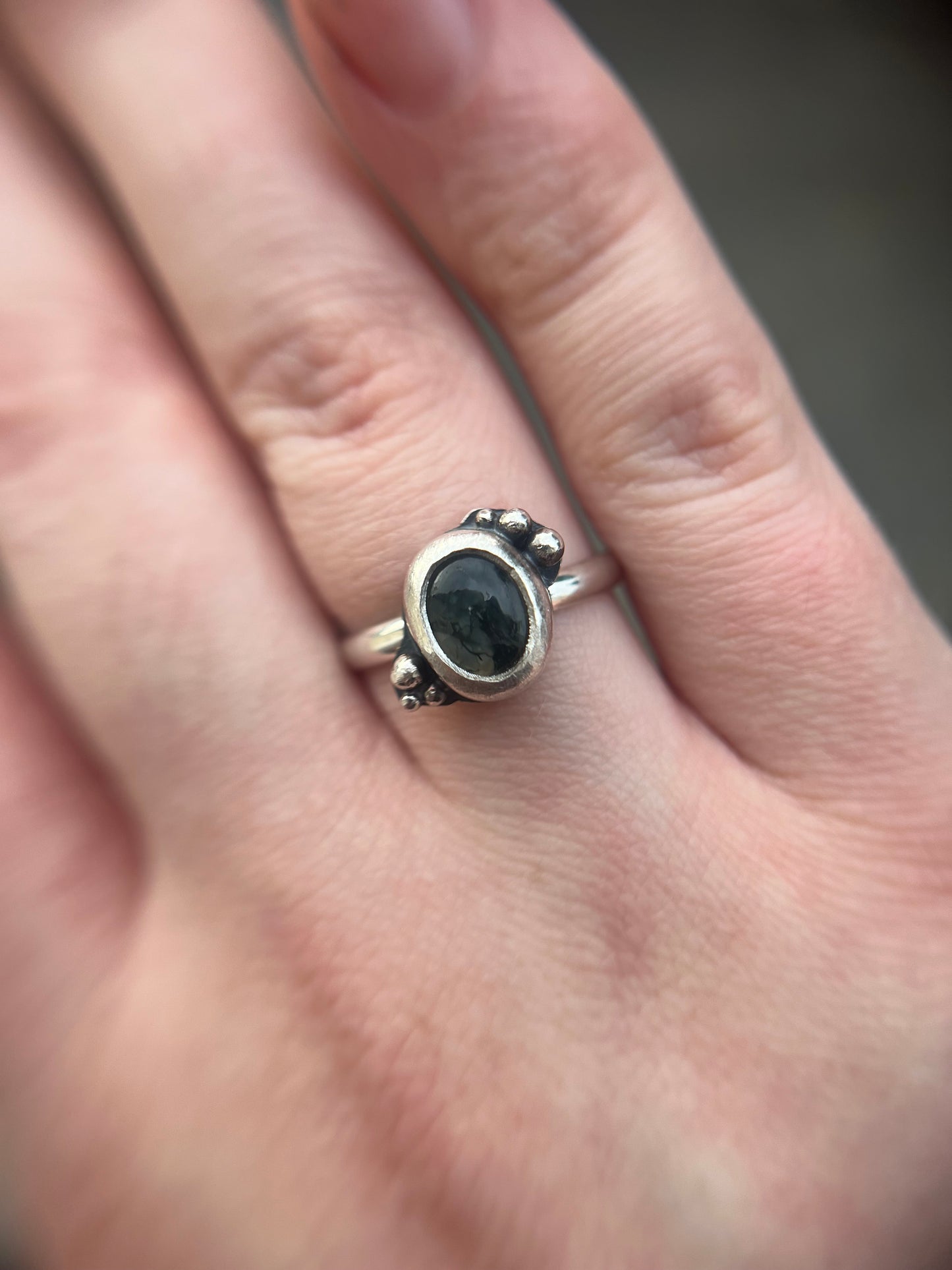 moss agate smooth cabochon ring