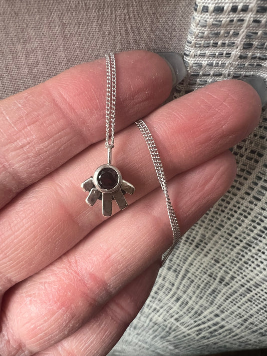 garnet rays necklace