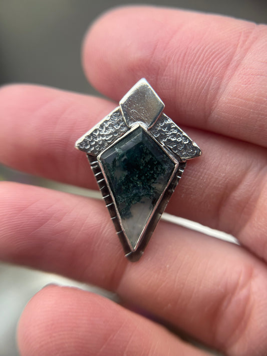 moss agate kite necklace