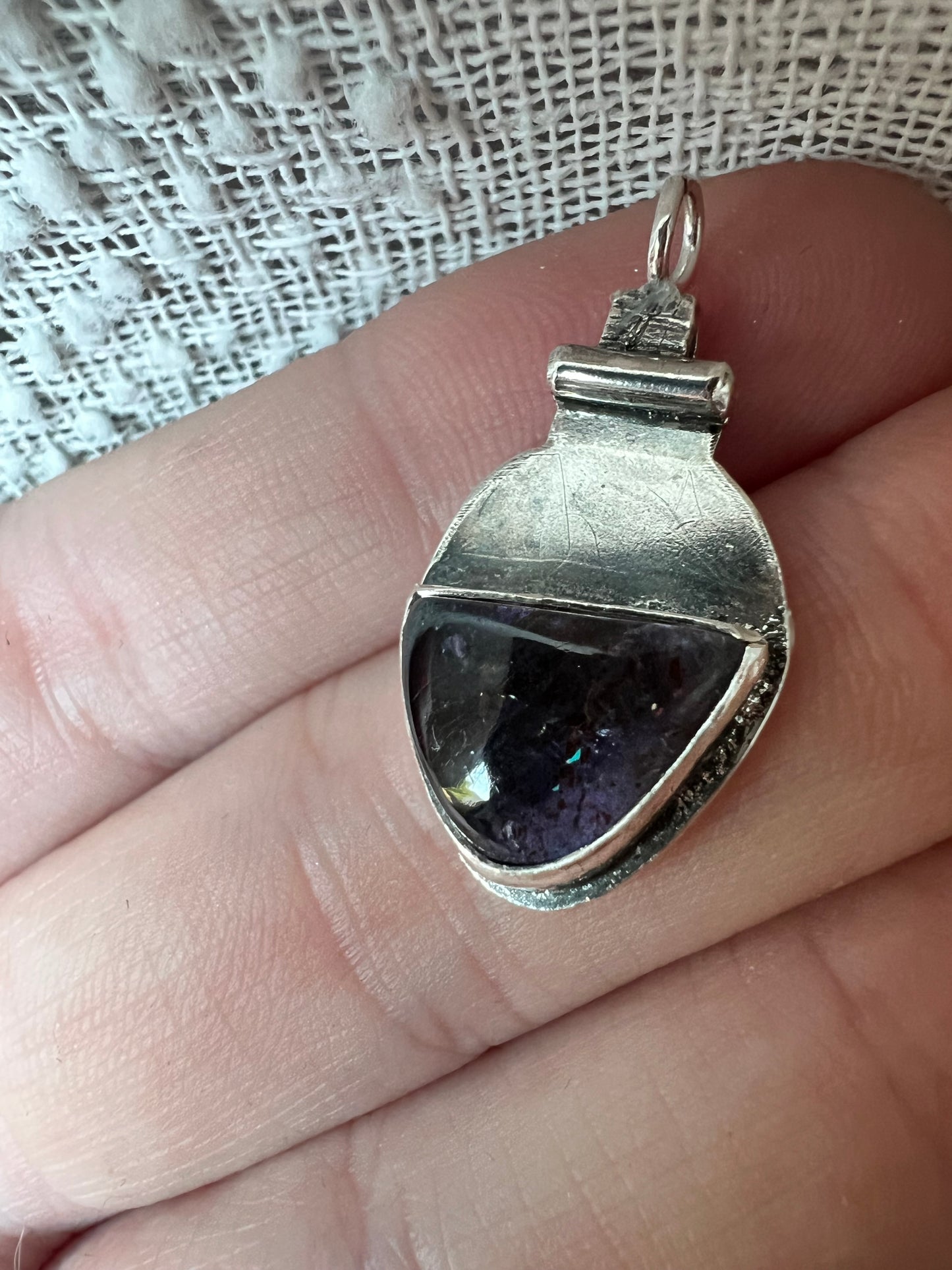iolite potion necklace