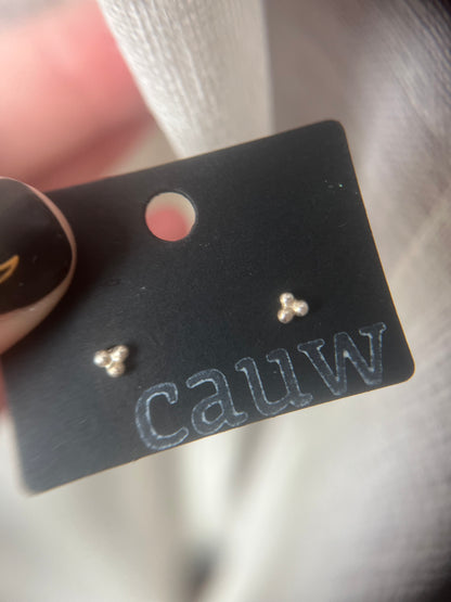 tri dot earrings